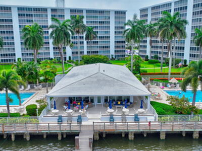 3212 S Ocean Boulevard, Highland Beach, FL 33487