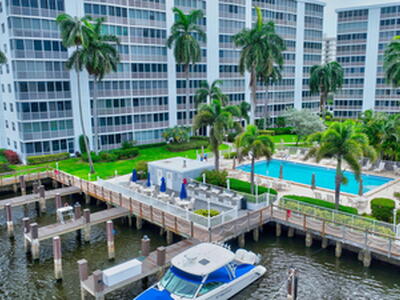 3212 S Ocean Boulevard, Highland Beach, FL 33487