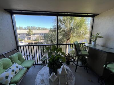 1 Royal Palm Way, Boca Raton, FL 33432