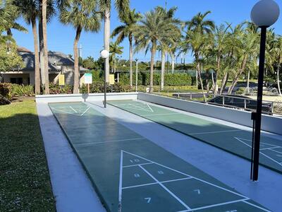 1 Royal Palm Way, Boca Raton, FL 33432