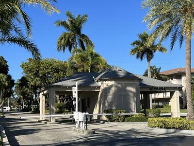 1 Royal Palm Way, Boca Raton, FL 33432
