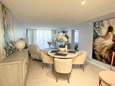 1 Royal Palm Way, Boca Raton, FL 33432