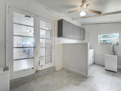 3401 F Avenue, Riviera Beach, FL 33404