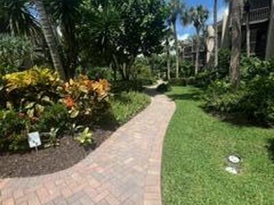 3605 S Ocean Boulevard, South Palm Beach, FL 33480