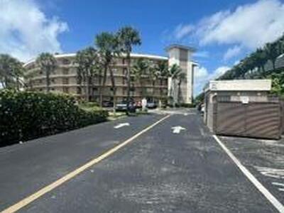 3605 S Ocean Boulevard, South Palm Beach, FL 33480