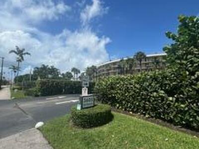 3605 S Ocean Boulevard, South Palm Beach, FL 33480