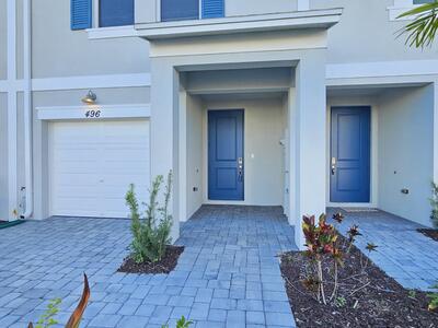 496 Salisbury Circle, Fort Pierce, FL 34982