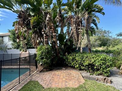 10366 Buena Ventura Drive, Boca Raton, FL 33498
