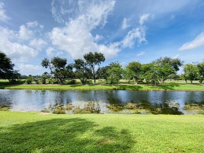 212 Trace Court, Royal Palm Beach, FL 33411