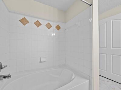 6203 Myrtlewood Circle W, Palm Beach Gardens, FL 33418