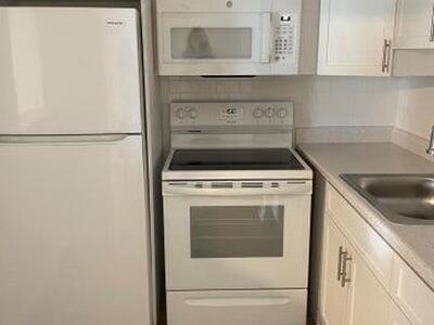 407 Sheffield, West Palm Beach, FL 33417