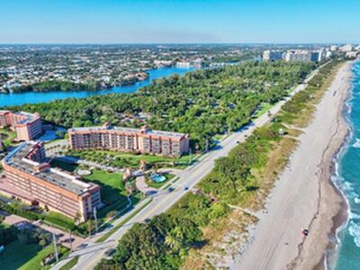 2871 N Ocean Boulevard