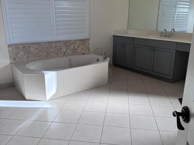 8668 Cobblestone Point Circle, Boynton Beach, FL 33472