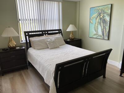 600 Egret Circle, Delray Beach, FL 33444