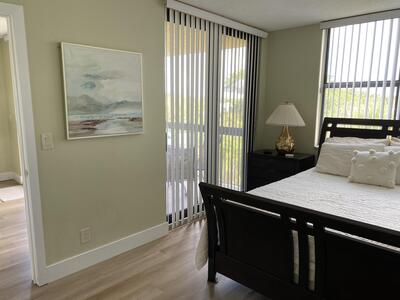 600 Egret Circle, Delray Beach, FL 33444