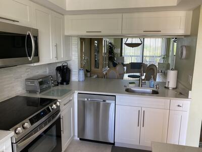 600 Egret Circle, Delray Beach, FL 33444