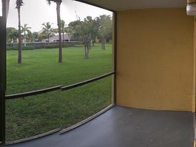 407 Meadows Circle, Boynton Beach, FL 33436