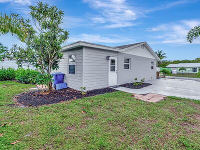 1125 Stillwater Drive, Jupiter, FL 33458