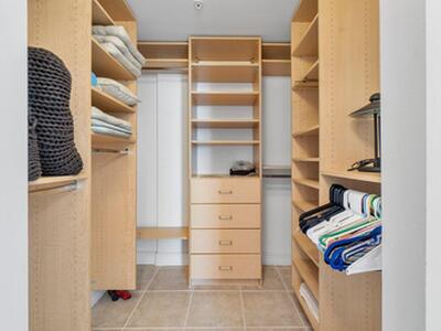 806 E Windward 301 Way, Lantana, FL 33462