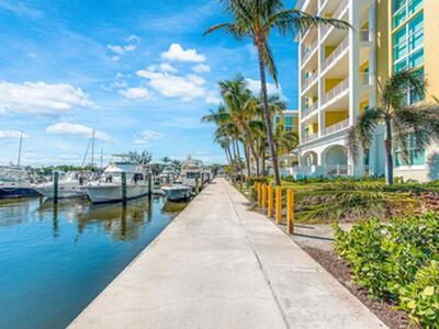 806 E Windward 301 Way, Lantana, FL 33462