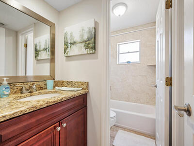 801 Hummingbird Way, North Palm Beach, FL 33408