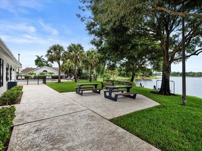 1560 Yachtman Place, Wellington, FL 33414