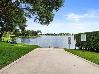 1560 Yachtman Place, Wellington, FL 33414