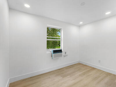 114 NW 10th Avenue, Delray Beach, FL 33444