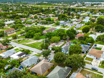 114 NW 10th Avenue, Delray Beach, FL 33444