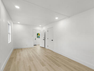 114 NW 10th Avenue, Delray Beach, FL 33444