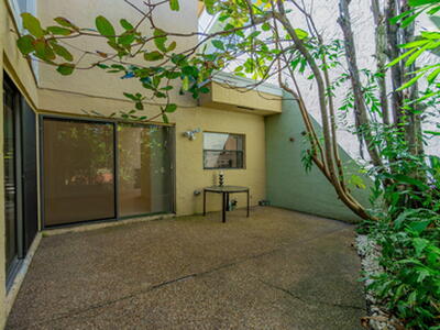 6090 Aloma Lane, Boca Raton, FL 33433