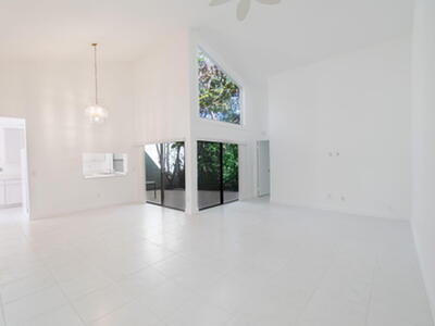 6090 Aloma Lane, Boca Raton, FL 33433