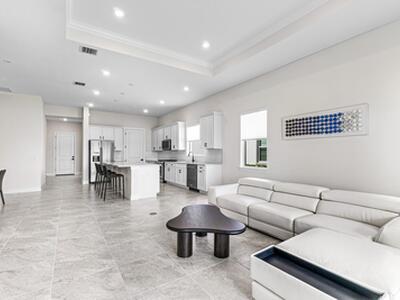 12325 Frontline Lane, Palm Beach Gardens, FL 33412