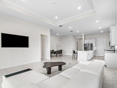 12325 Frontline Lane, Palm Beach Gardens, FL 33412