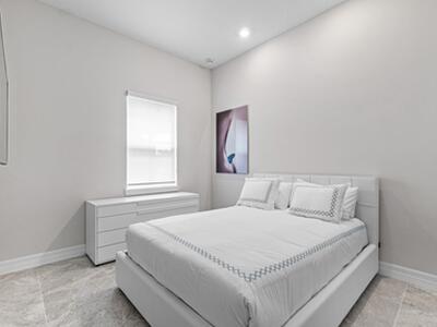 12325 Frontline Lane, Palm Beach Gardens, FL 33412