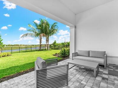 12325 Frontline Lane, Palm Beach Gardens, FL 33412