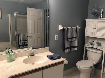 5187 Europa Dr, Boynton Beach, FL 33437