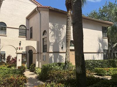 5187 Europa Dr, Boynton Beach, FL 33437