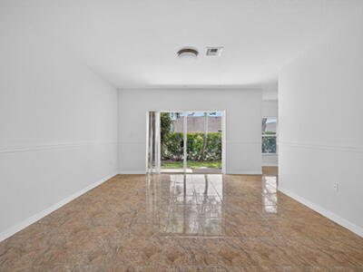 513 Talia Circle, Palm Springs, FL 33461