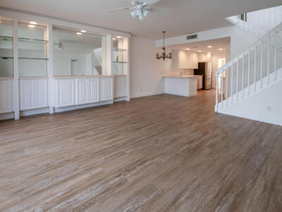 327 Salinas Drive, Palm Beach Gardens, FL 33410