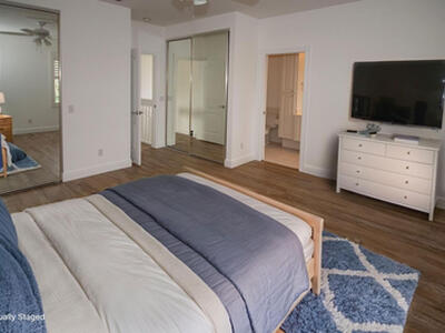 327 Salinas Drive, Palm Beach Gardens, FL 33410