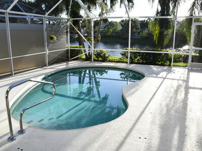 327 Salinas Drive, Palm Beach Gardens, FL 33410