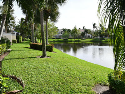 327 Salinas Drive, Palm Beach Gardens, FL 33410