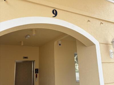 9 Harbour Isle 102 Drive E, Fort Pierce, FL 34949