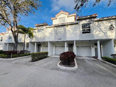 2050 Alta Meadows Lane