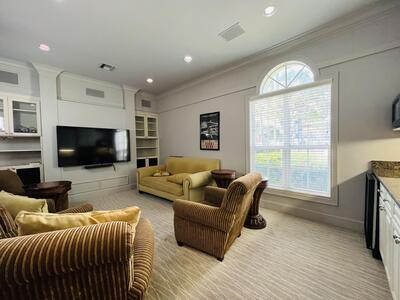 2050 Alta Meadows Lane, Delray Beach, FL 33444