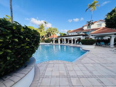 2050 Alta Meadows Lane, Delray Beach, FL 33444