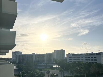 3725 S Ocean Drive, Hollywood, FL 33019