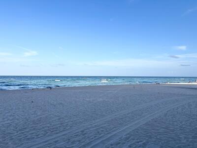 3725 S Ocean Drive, Hollywood, FL 33019