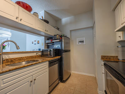 2412 Tuscany Way, Boynton Beach, FL 33435